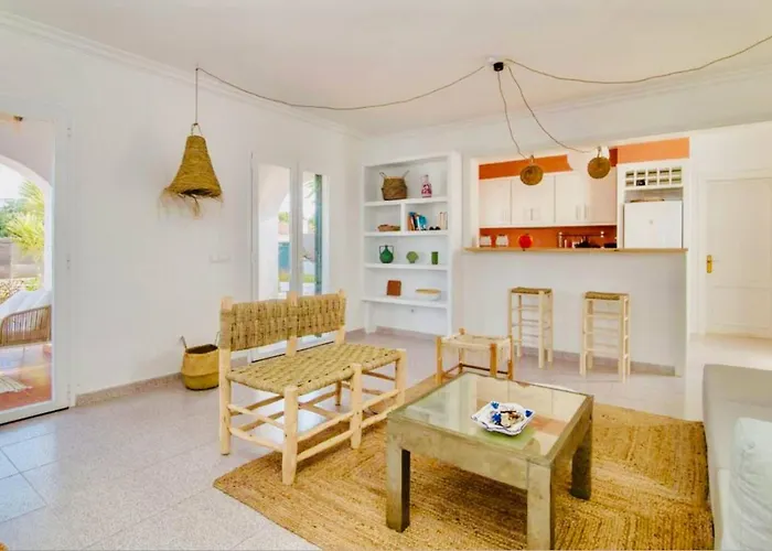 בית נופש Gabriela 8 Pax *